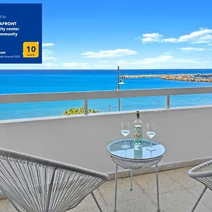  Apartament 2br Seafront In Center With Community Pool