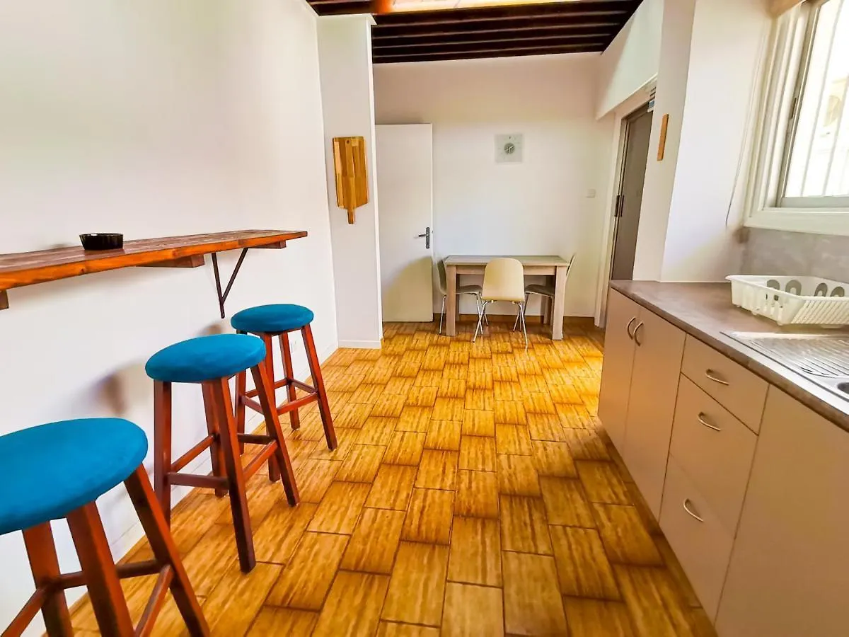 Quarto em Acomodações Particulares Central Square Nomadic Rooms Larnaca