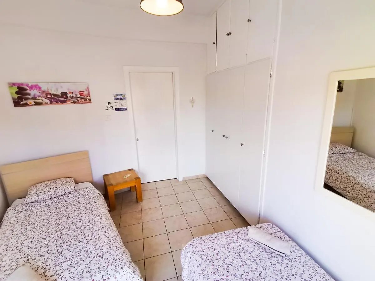 Central Square Nomadic Rooms Λάρνακα Κύπρος